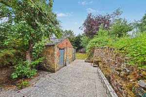 25 Main Road Darley Bridge